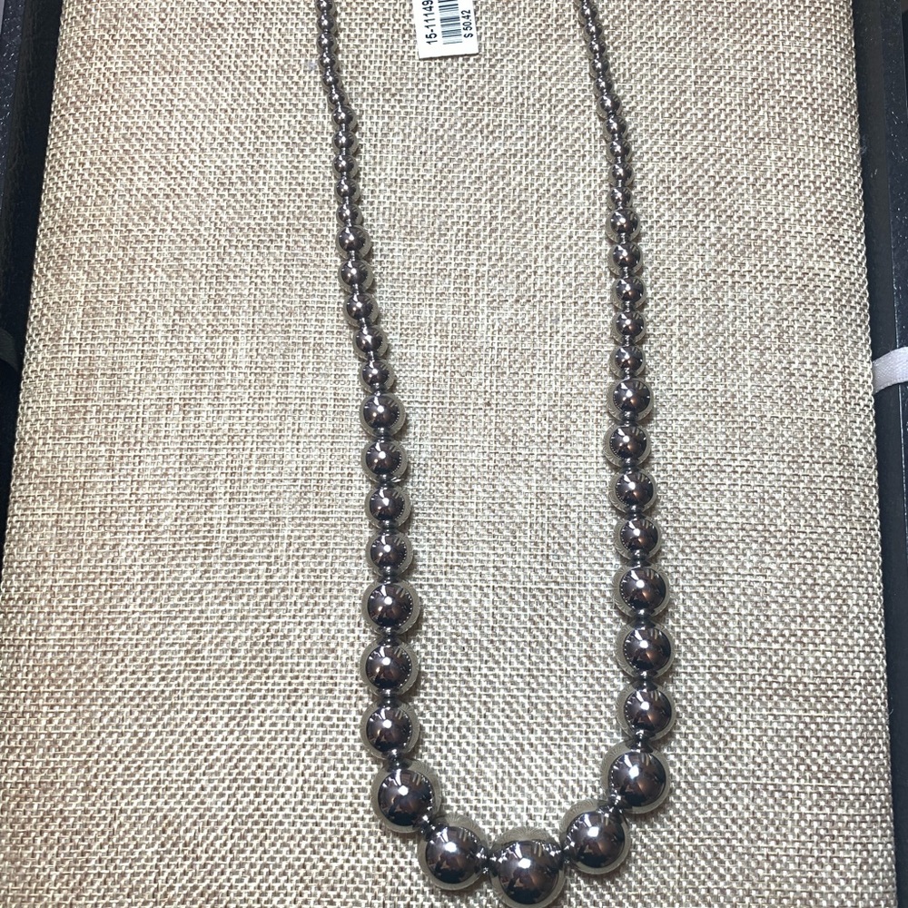 Graduated Ball Necklace